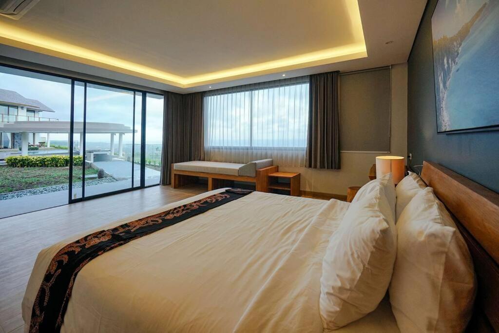 Grand Villa Uluwatu Ungasan Exterior foto