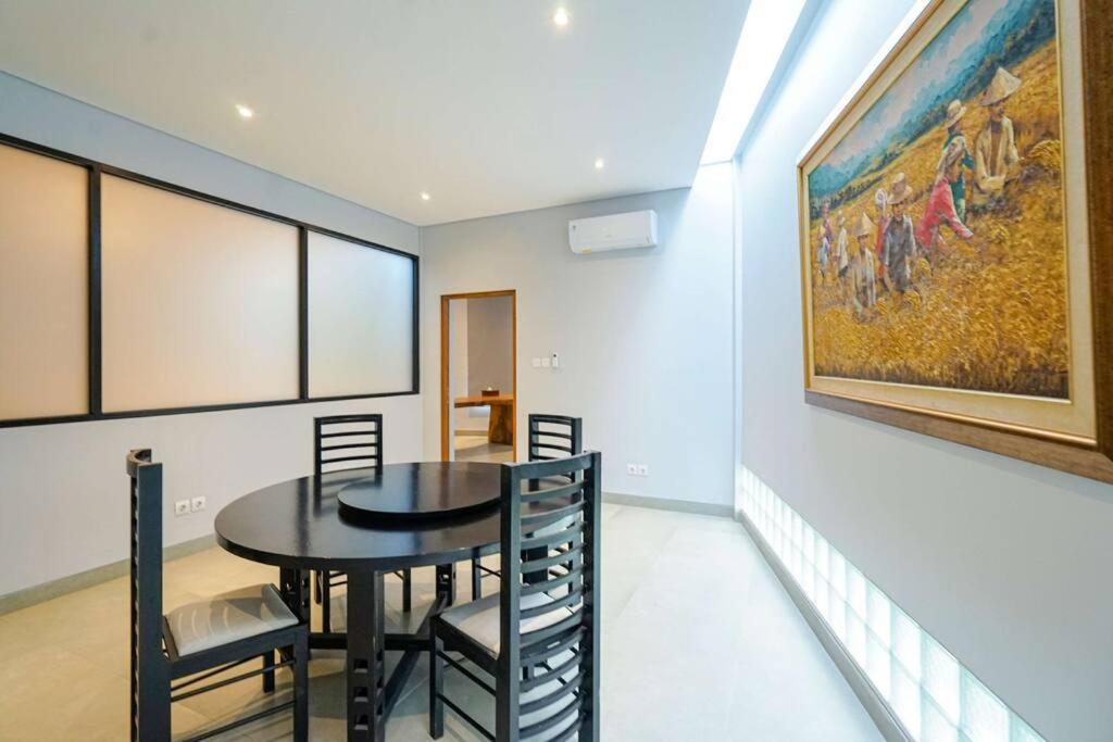 Grand Villa Uluwatu Ungasan Exterior foto